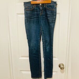 Lucky Brand Jeans size 4/27 Charlie Skinny